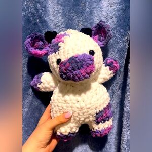 crocheted cow that I made myself!    Pattern by (OneCentCrochet)